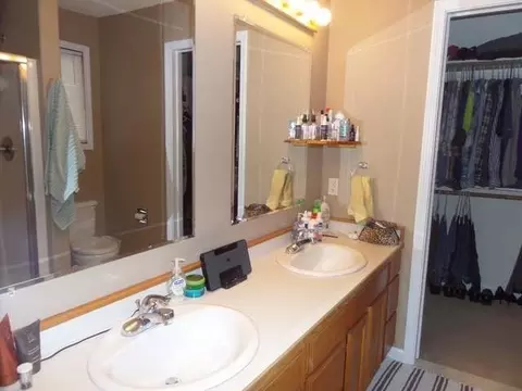 905 Alberta Ave, Bismarck, ND 58503 photo 12