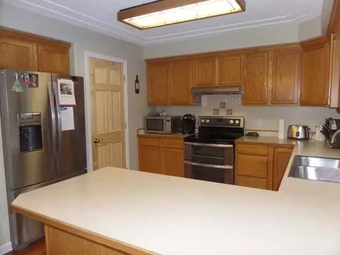 905 Alberta Ave, Bismarck, ND 58503 photo 17