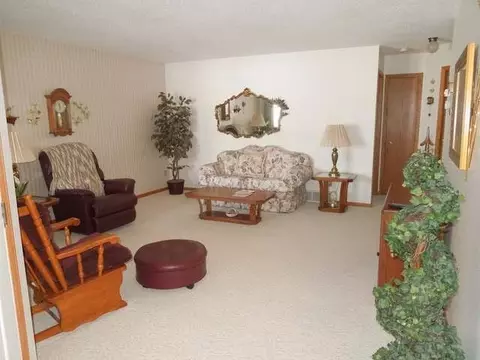 1936 Capitol Ave E, Bismarck, ND 58501 photo 5