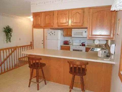 1936 Capitol Ave E, Bismarck, ND 58501 photo 2