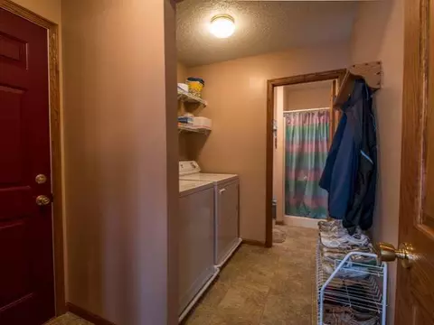 10410 Chokecherry Dr, Bismarck, ND 58503 photo 14