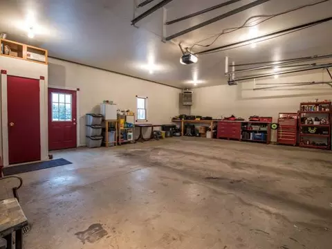 10410 Chokecherry Dr, Bismarck, ND 58503 photo 30