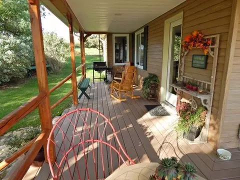 3385 37th St, Mandan, ND 58554 photo 4