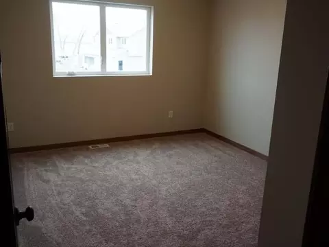 3252 Capitol Ave E, Bismarck, ND 58501 photo 11