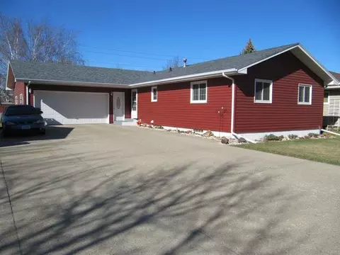 616 Garden Dr, Bismarck, ND 58504 photo 33