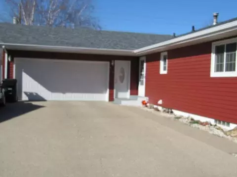 616 Garden Dr, Bismarck, ND 58504 photo 26