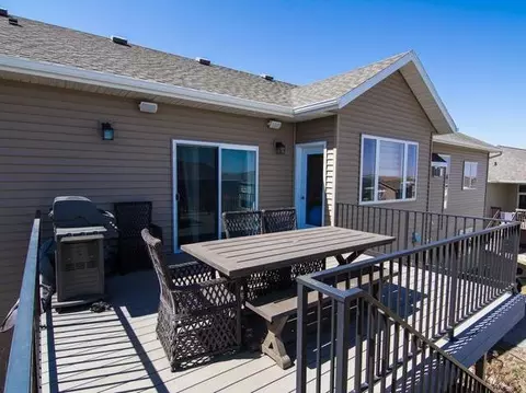 4401 Boulder Ridge Rd, Bismarck, ND 58503 photo 18