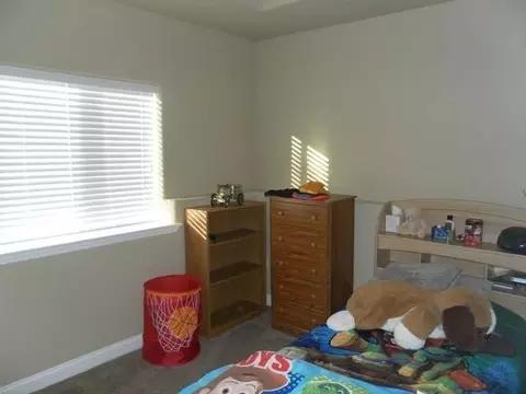 2011 Koch Dr, Bismarck, ND 58503 photo 8