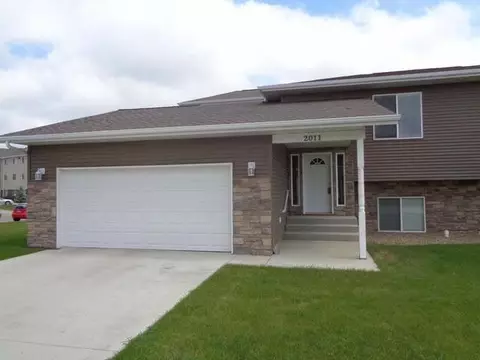 2011 Koch Dr, Bismarck, ND 58503 photo 1