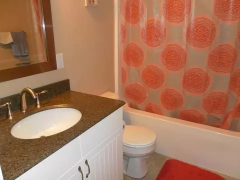 2011 Koch Dr, Bismarck, ND 58503 photo 6