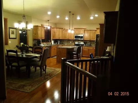 3201 Clairmont Rd, Bismarck, ND 58503 photo 8