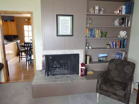 229 Kavaney Dr E, Bismarck, ND 58501 photo 14