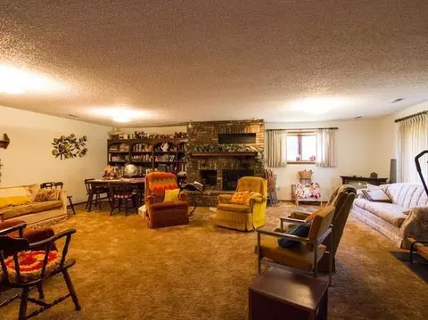 9601 Plainview Dr, Bismarck, ND 58503 photo 11