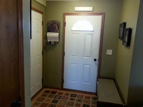 138 Dolan Dr, Lincoln, ND 58504 photo 6