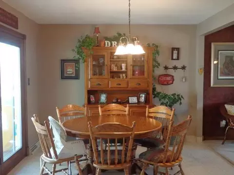 1405 4th Ave NW, Mandan, ND 58554 photo 3