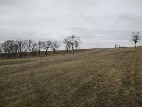 4820 88th St SE, Ashley, ND 58413 photo 14