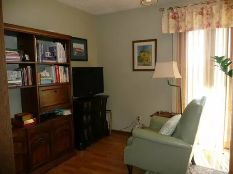 531 Marilyn Dr, Mandan, ND 58554 photo 6