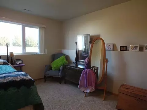 8616 Sage Dr, Bismarck, ND 58503 photo 16