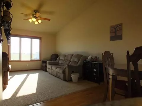 8616 Sage Dr, Bismarck, ND 58503 photo 7