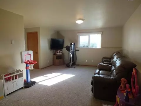 8616 Sage Dr, Bismarck, ND 58503 photo 13