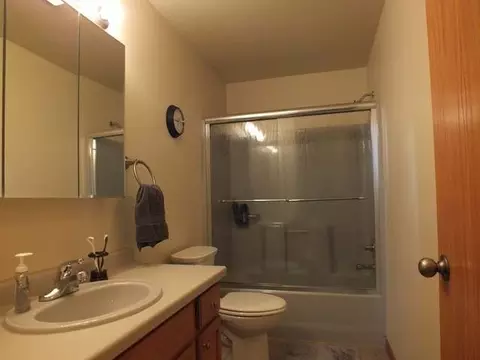 8616 Sage Dr, Bismarck, ND 58503 photo 14