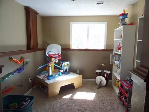 4401 Valley Dr, Bismarck, ND 58503 photo 16