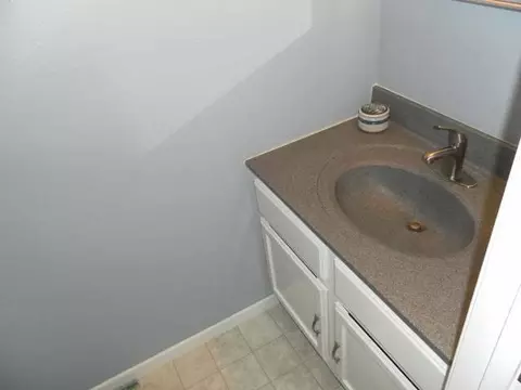 3267 Capitol Ave E, Bismarck, ND 58501 photo 10