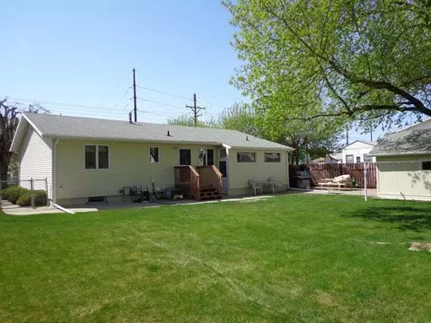 400 7th Ave SW, Mandan, ND 58554 photo 3