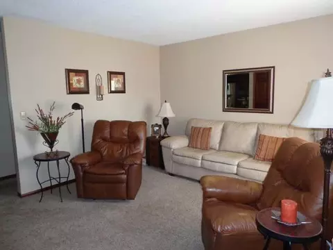 400 7th Ave SW, Mandan, ND 58554 photo 10