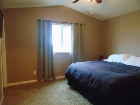 7025 Derek Dr, Bismarck, ND 58504 photo 11