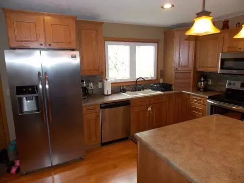 803 29 N St, Bismarck, ND 58501 photo 5