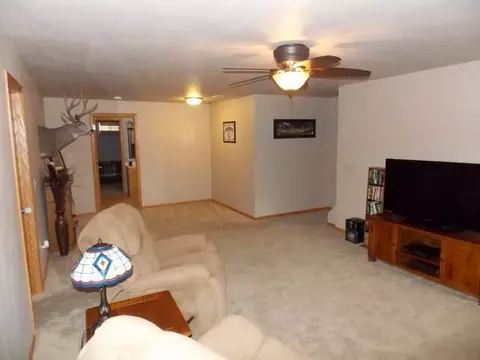 803 29 N St, Bismarck, ND 58501 photo 19