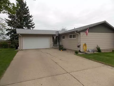 803 29 N St, Bismarck, ND 58501 photo 36