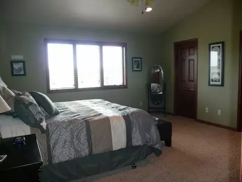 3317 Clairmont Rd, Bismarck, ND 58503 photo 17