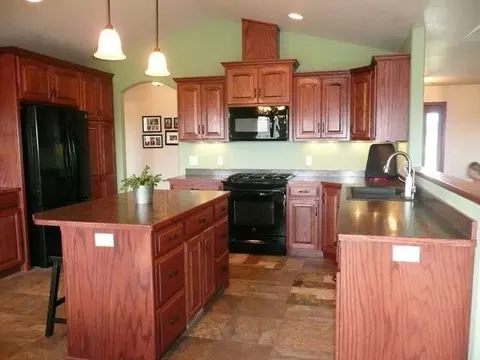 3317 Clairmont Rd, Bismarck, ND 58503 photo 5