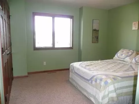 3317 Clairmont Rd, Bismarck, ND 58503 photo 12