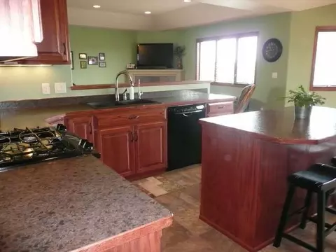 3317 Clairmont Rd, Bismarck, ND 58503 photo 23