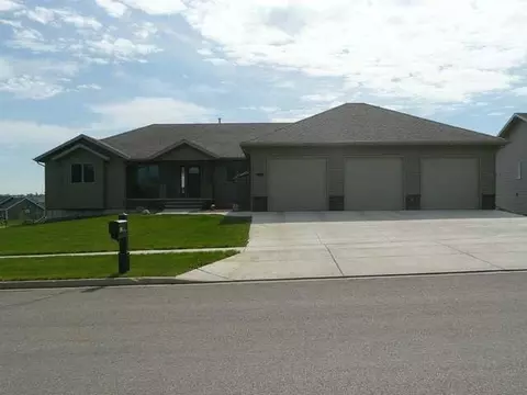 3317 Clairmont Rd, Bismarck, ND 58503 photo 35