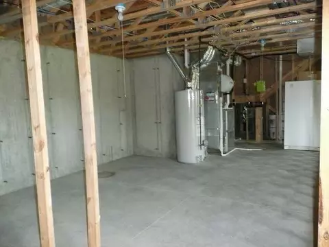 3317 Clairmont Rd, Bismarck, ND 58503 photo 29