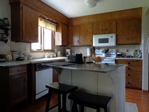 900 Bryan Trl NW, Mandan, ND 58554 photo 5