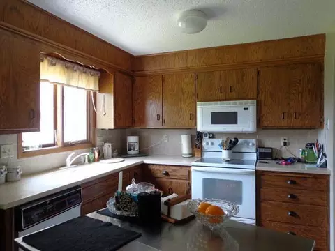900 Bryan Trl NW, Mandan, ND 58554 photo 9