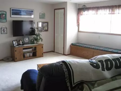 930 Ward Rd, Bismarck, ND 58501 photo 38