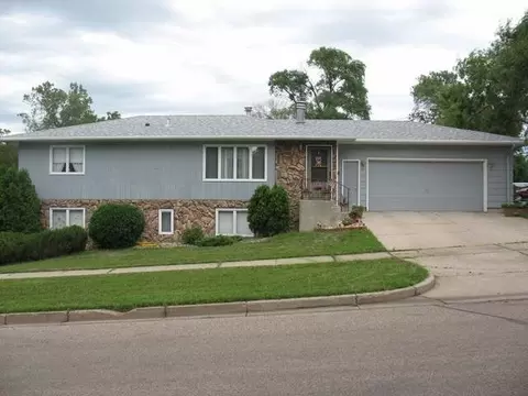 1900 C Ave E, Bismarck, ND 58501 photo 1
