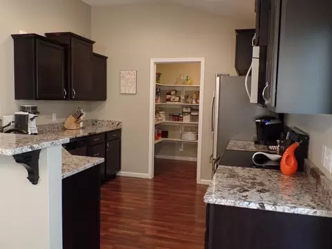 1200 Eagle Crest Lp, Bismarck, ND 58503 photo 6