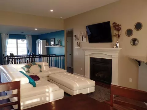 1200 Eagle Crest Lp, Bismarck, ND 58503 photo 9