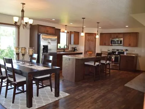 5116 37th Ave NW, Mandan, ND 58554 photo 7