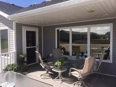 2212 Shoal Loop SE, Mandan, ND 58554 photo 8