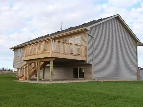 3911 Knudsen Lp, Bismarck, ND 58503 photo 18