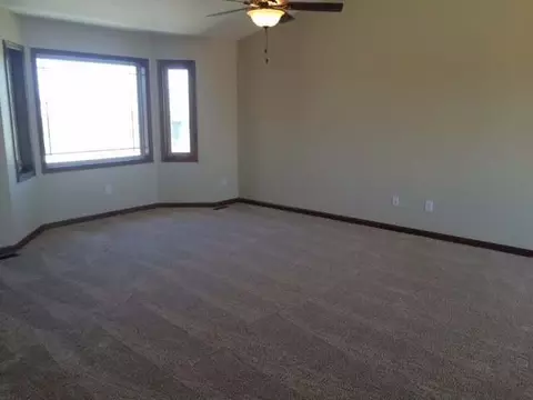 3911 Knudsen Lp, Bismarck, ND 58503 photo 9