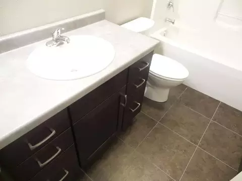 3200 Percheron Dr SE, Mandan, ND 58554 photo 5